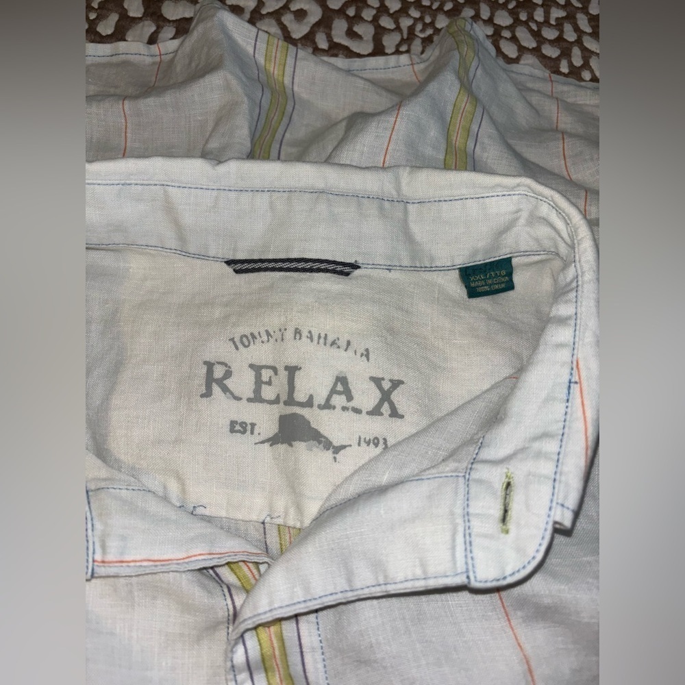 Tommy Bahama button up long sleeve shirt 100% linen - Picture 3 of 6
